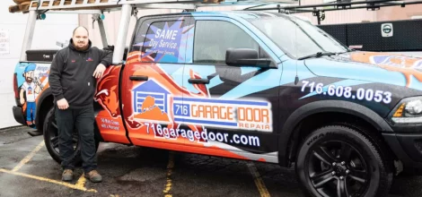 716-garage-door-truck-service-tech (convert.io)